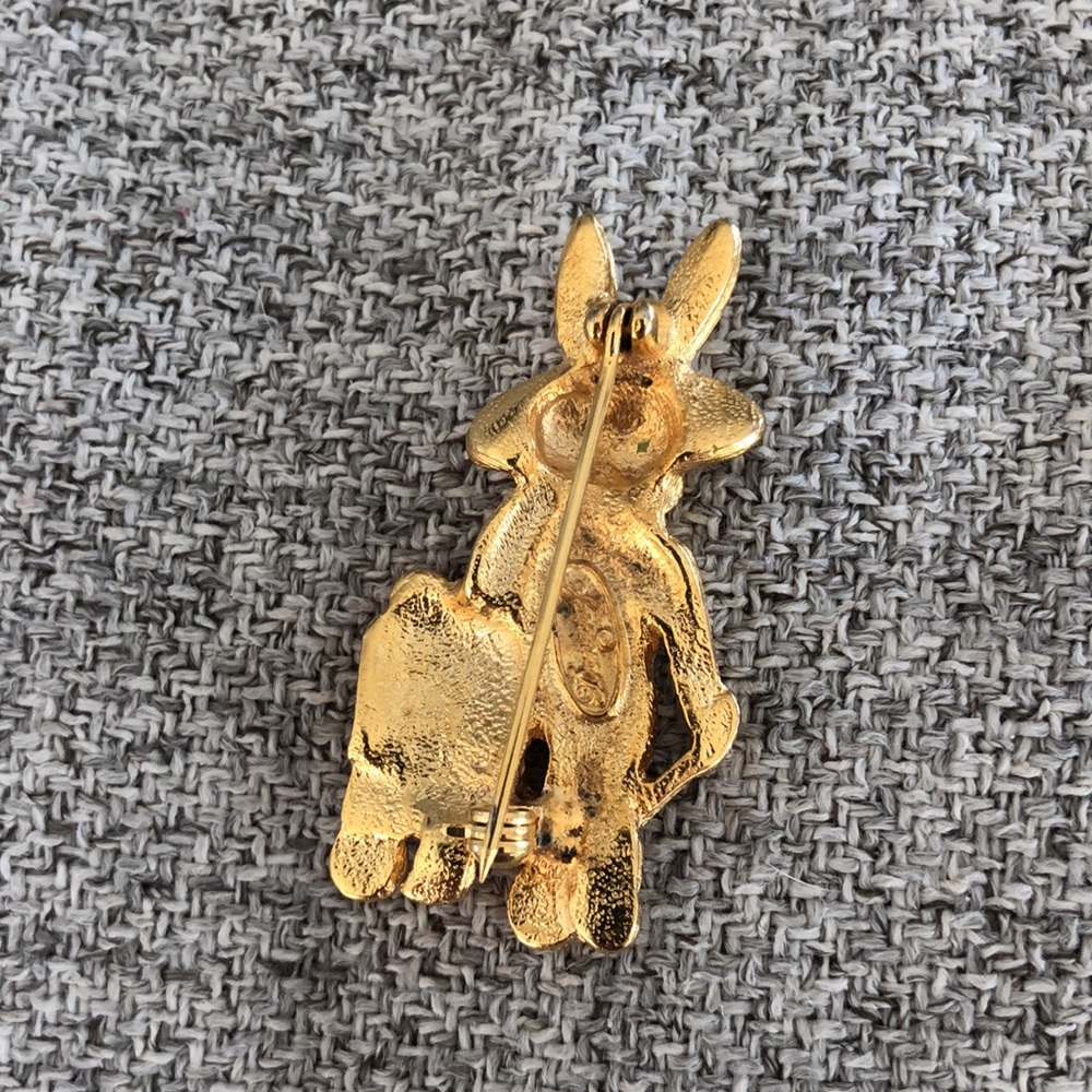 Danecraft Bunny Brooch with Wagon of Fruit - Picture 9 of 15